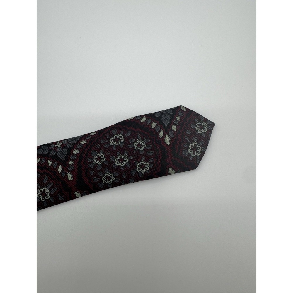 Talbots‎ Studio Silk Tie Red Gray Medallion Floral Classic Necktie USA - Picture 8 of 11